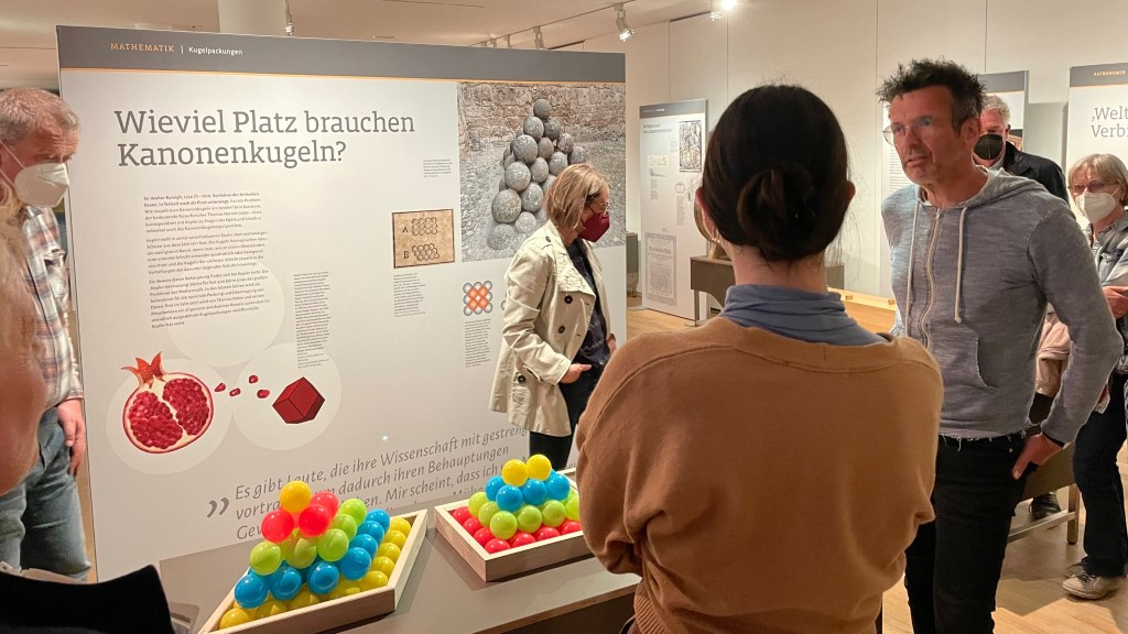 450 Jahre Johannes Kepler - Ausstellung im Historischen Museum 